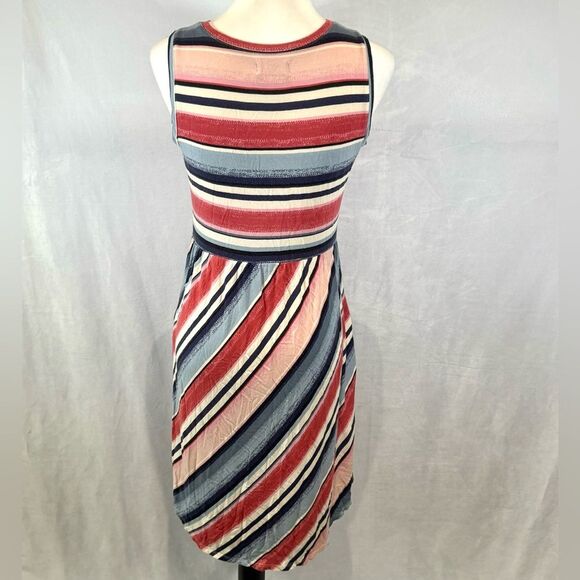 Maurices pink and blue multi stripe empire waist dress with pockets size small - Picture 5 of 7